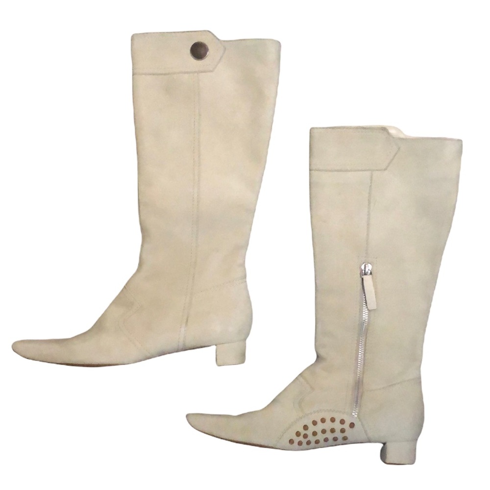 Tod’s Tall Suede Boots
